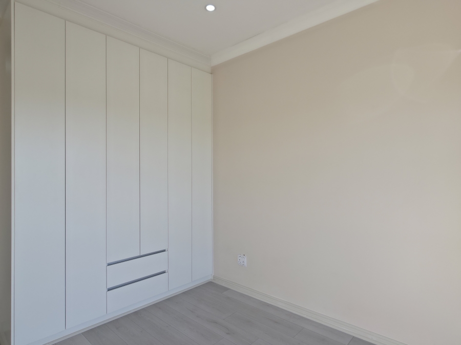 4 Bedroom Property for Sale in Fountains Estate Eastern Cape